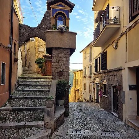 Lollo House Borgo Opifici * Subiaco